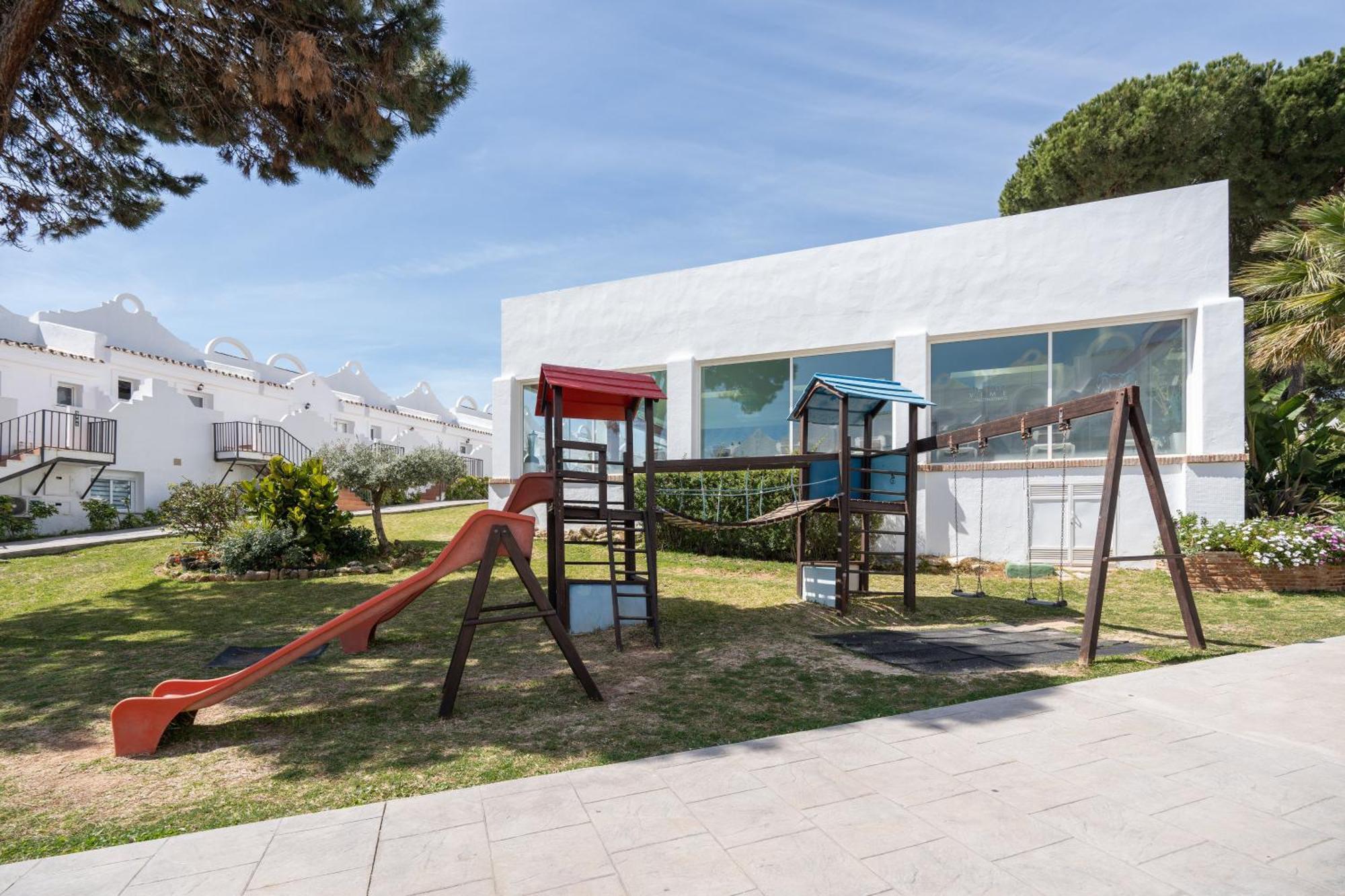 Casa Hibiscus Marbella Villa Exterior photo